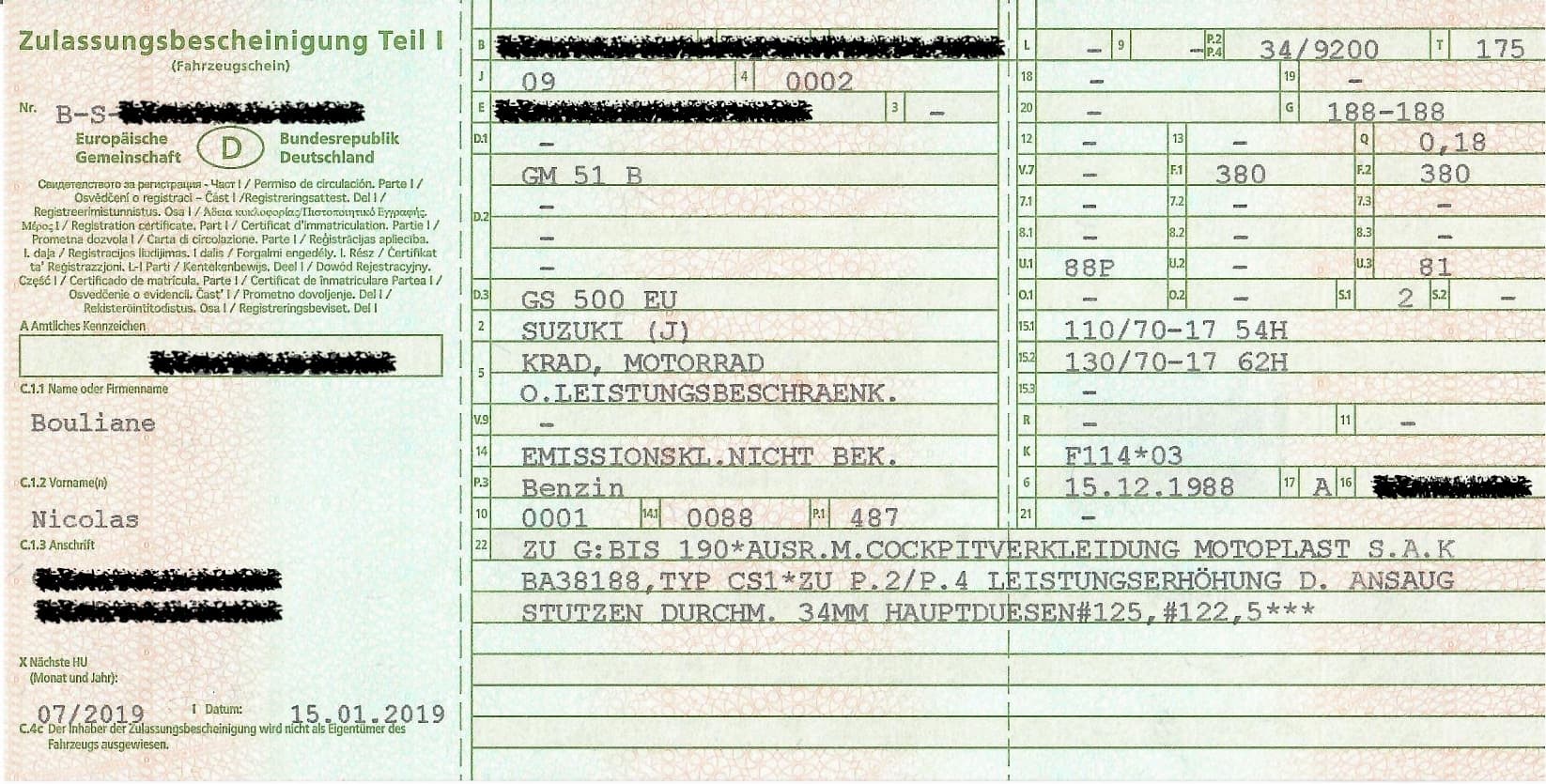 Zulassungsbescheinigung Teil I, certificat d'immatriculation allemand, photo Nicolas Bouliane, CC0