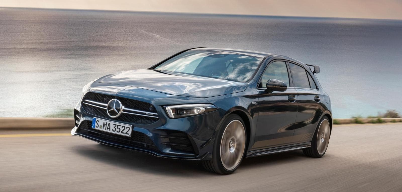 Fiche Technique Mercedes-Benz Classe A 35 AMG